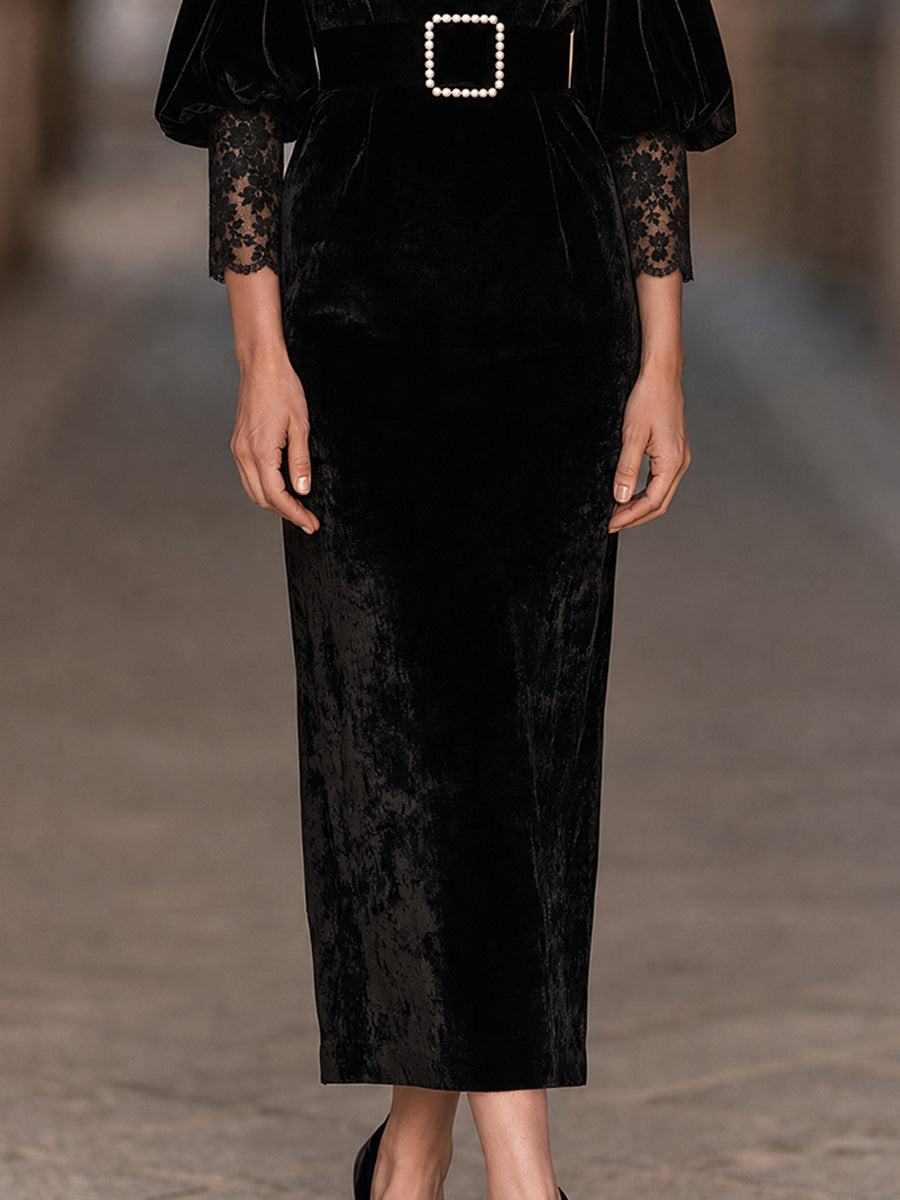 Abito Dolores — Midi in velluto nero con pizzo