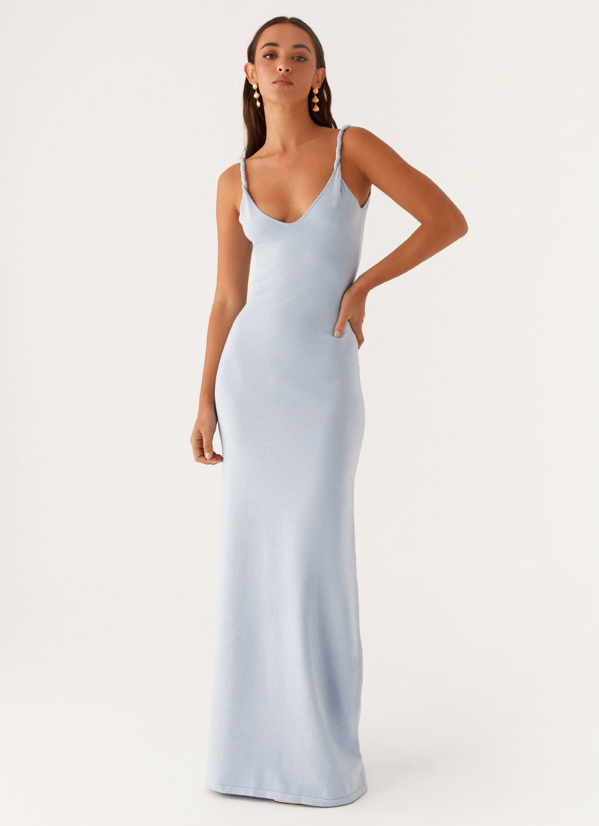 Shawna • Vestido Maxi con Tirantes Torcidos