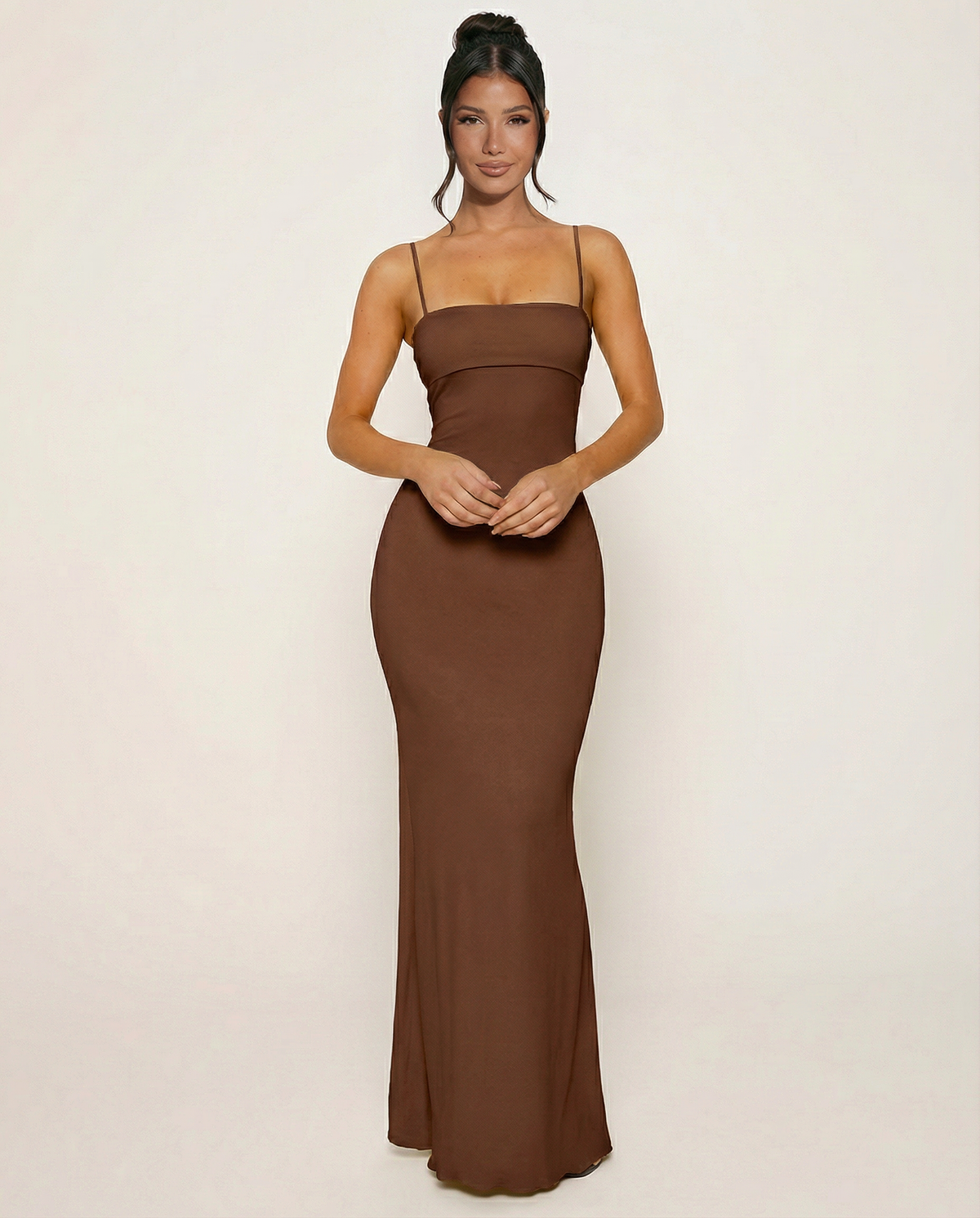 Maggie • Vestido Maxi con Corte