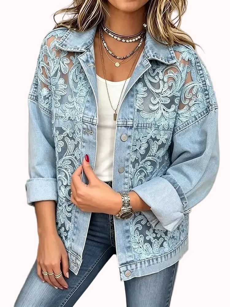 Chaqueta vaquera con encaje floral - detalle