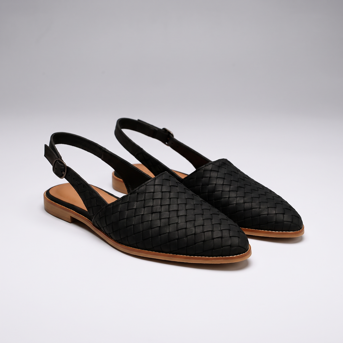 Scarpa Dana — Comodità Ortopedica Classica